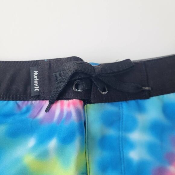NWT Hurley Boy's Tie-Dye Board Shorts Size 16 Beach Summer Travel Vacation - - - Picture 4 of 9